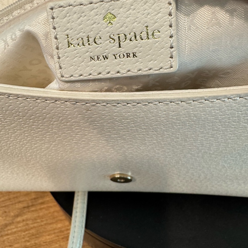Kate Spade NY Ivory Scalloped Lace Detail Crossbody - Picture 5 of 7